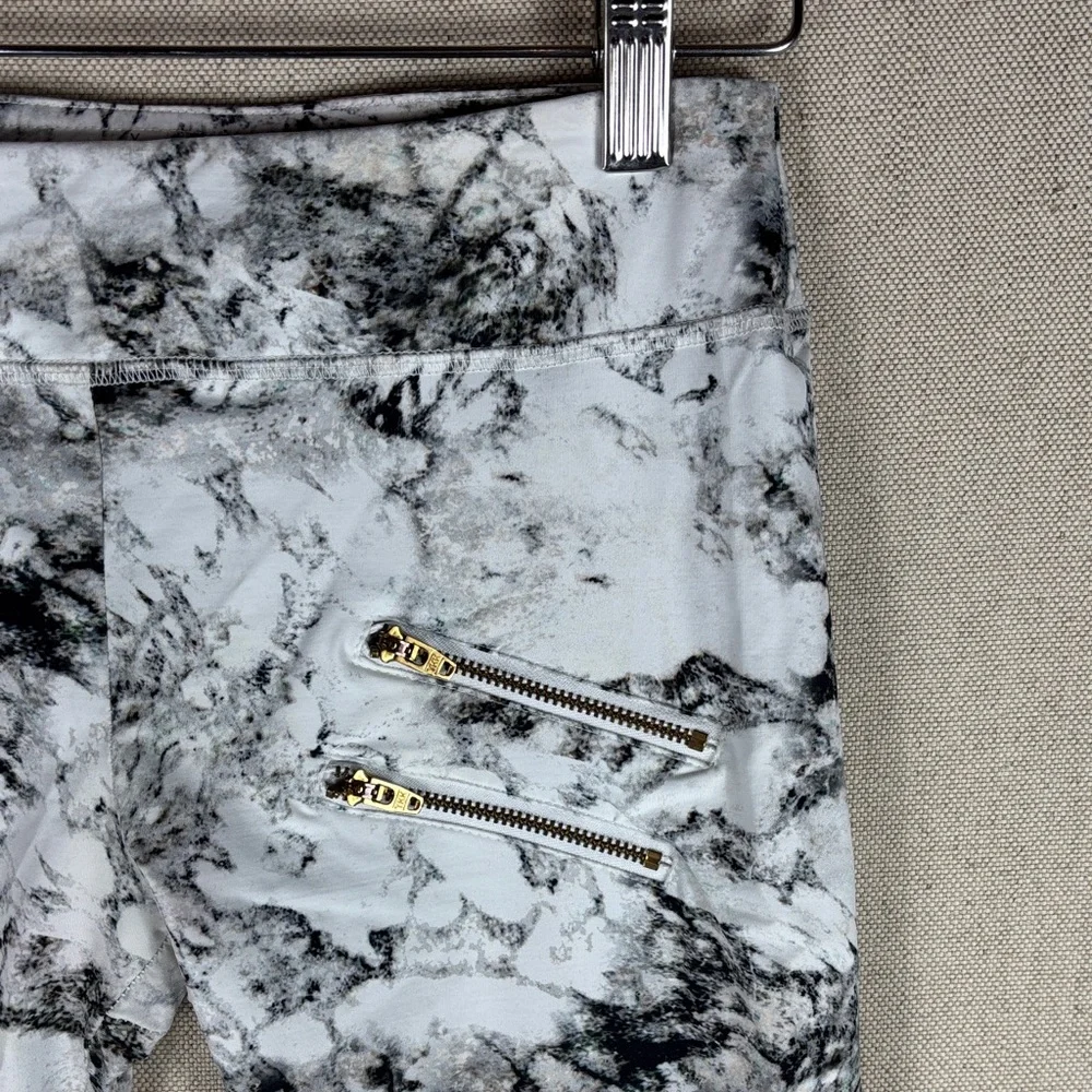Varley > Marble Leggings with Zip Pockets White/Black Extra Small - Picture 3 of 8